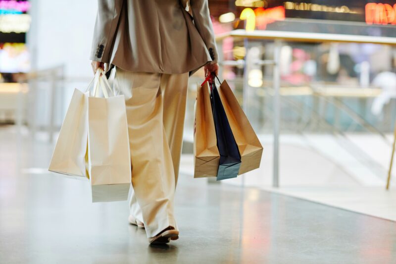Positive Sales Trend in the Retail Trade at the End of 2024