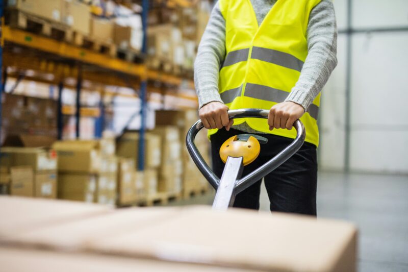 Moderate Erholung der österreichischen Exporte für 2025 in Sicht